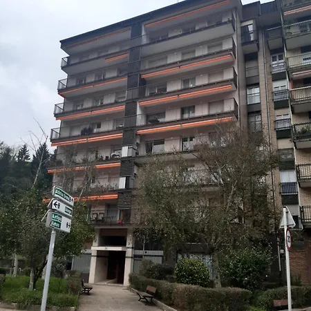 Апартаменты Piso En Donostia Anorga Сан-Себастьян